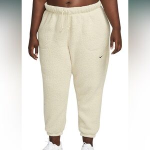 🆕 Nike Therma-FIT Fuzzy Women's Training Pants Plus Size-2x and 3x